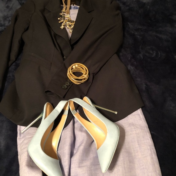 Sz M Limited Blazer in Blue. - Picture 4 of 4